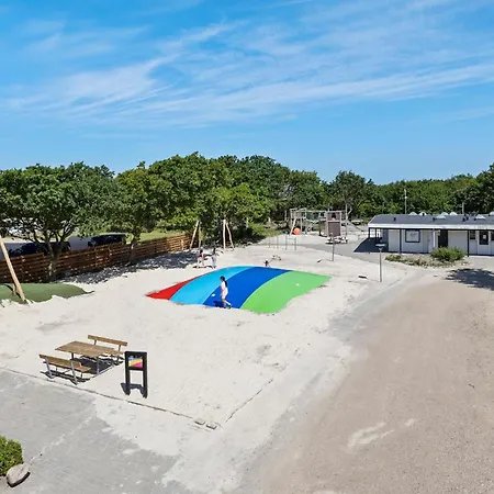 3 Bedroom Awesome In Casa de Férias *