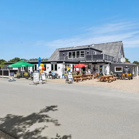 3 Bedroom Awesome In Casa de Férias Tarm